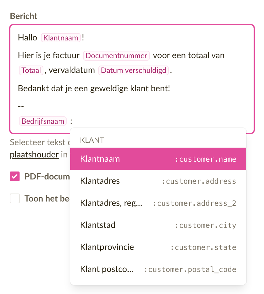 Een e-mailsjabloon met plaatshouderblokjes in het bericht en de plaatshouderlijst geopend