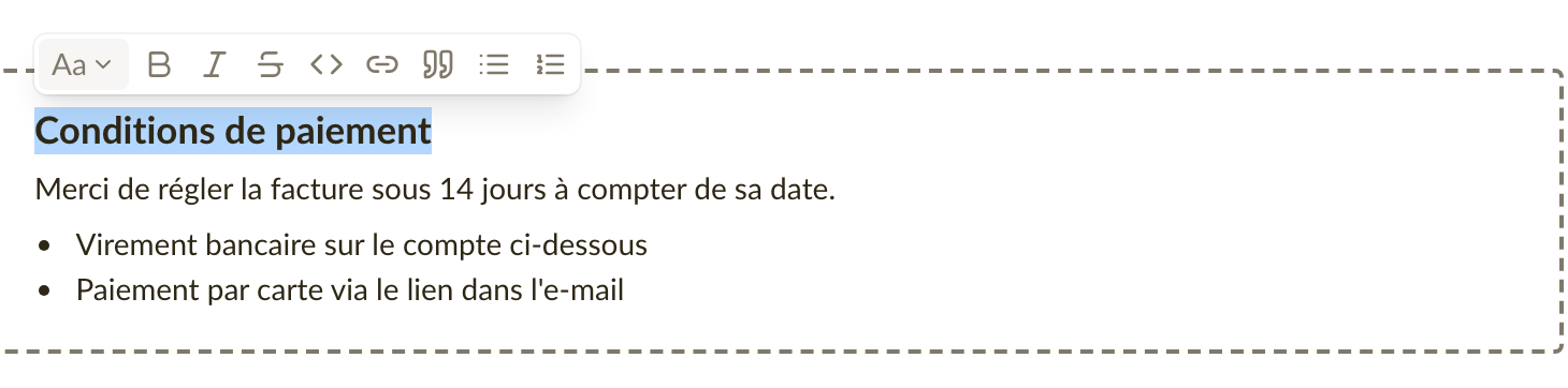 La barre de mise en forme au-dessus d'une phrase sélectionnée dans les notes d'une facture