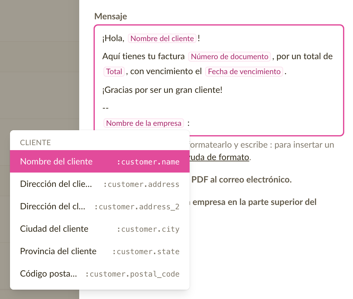 Una plantilla de correo con fichas de marcadores en el mensaje y la lista de marcadores abierta